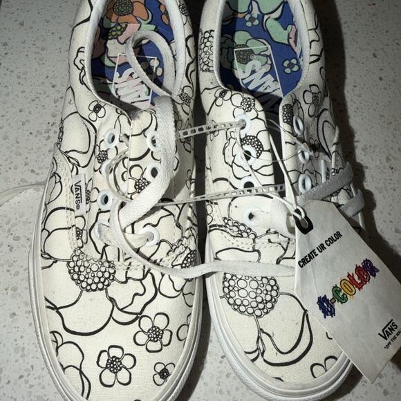 Vans Shoes - Brand New Vans Color U Floral White Shoes Canvas Womens Size 6 Create Your Color